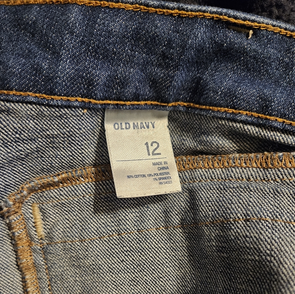Old Navy Women's Dark Indigo Jean Bermuda shorts